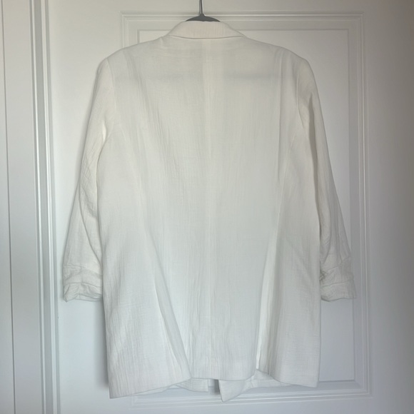 Blazer - Nine West White Blazer - XL - Embrace the “old money look - Picture 6 of 6